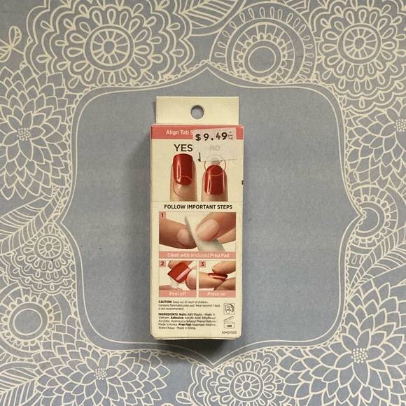 NWT imPRESS Press on Manicure - Picture 3 of 4